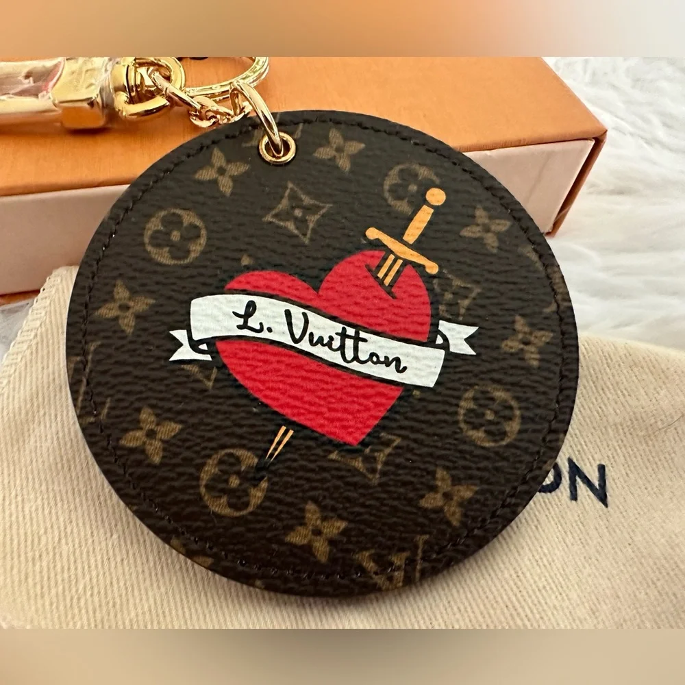 Louis Vuitton LE Monogram‎ Stories Bag Charm Key Holder Ring